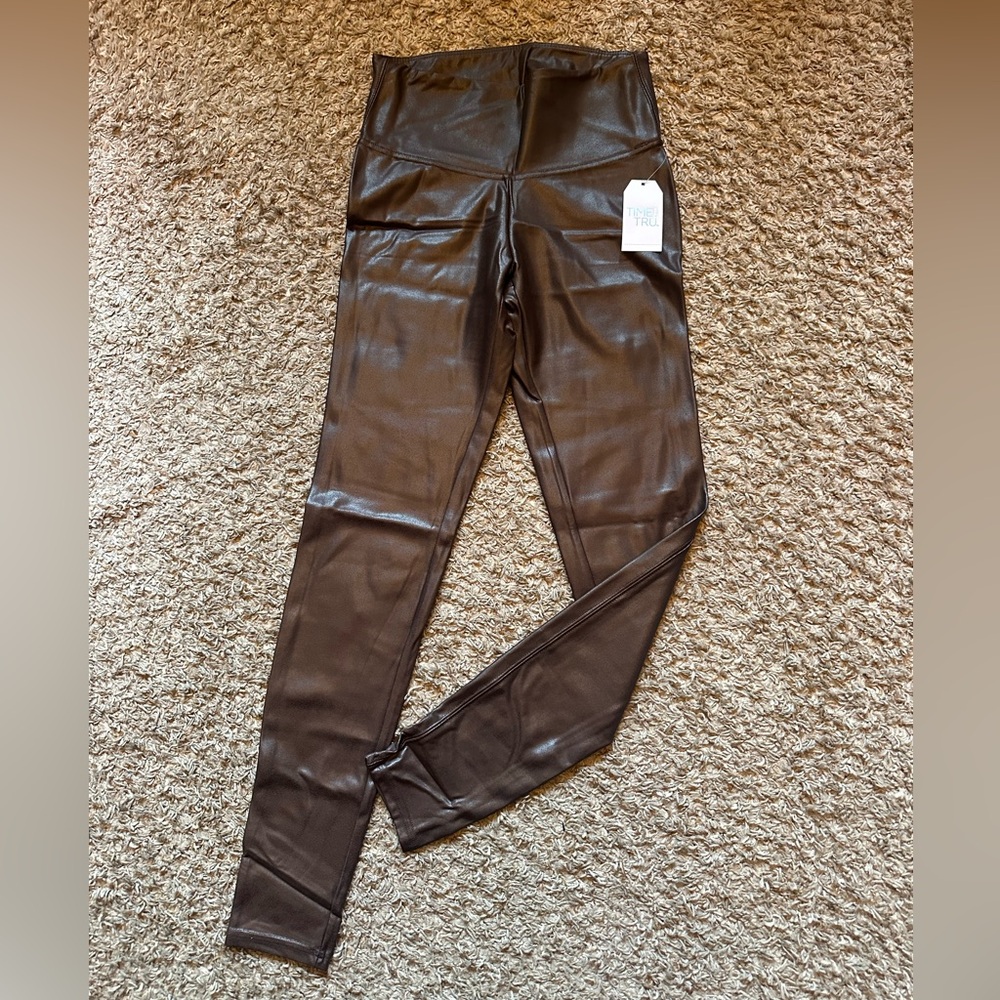 NWT Women’s Time And Tru High Rise Skinny Faux Leather Leggings; Brown; Size S